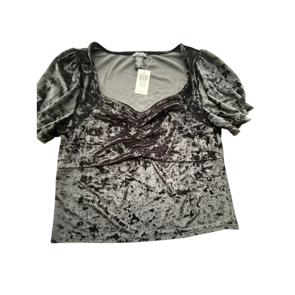 Hot Topic Crushed Velvet Puff Sleeve Top NWT Size 1 Ruched Bust - Picture 4 of 5